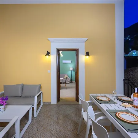 Aelius Appartement Sými